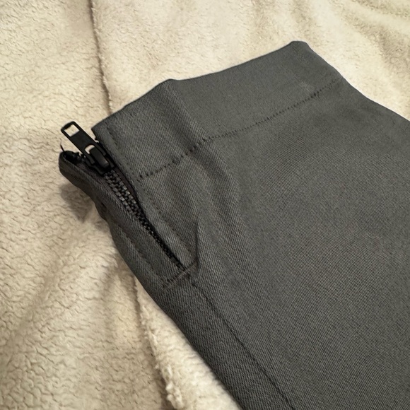 KUT from the Kloth Reese Straight Leg Size 14 - Picture 7 of 7